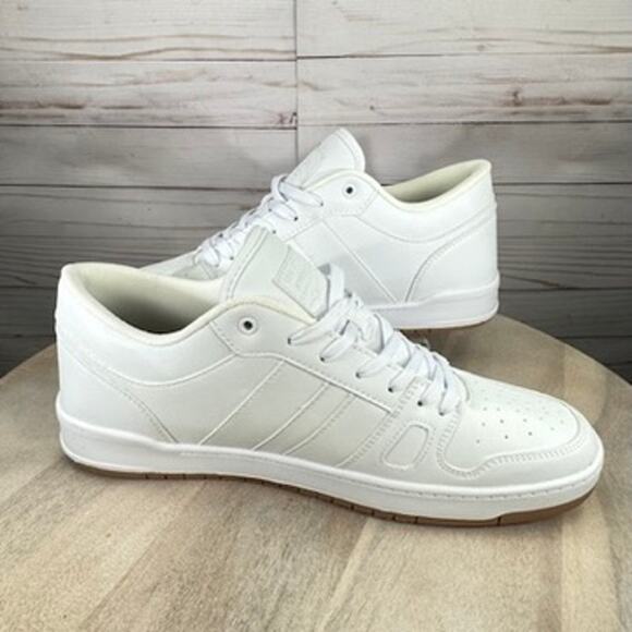 Levi's Men Size 13 BB Lo Sneaker Tumbled UL Synthetic Leather Casual Sneaker New - Picture 1 of 13